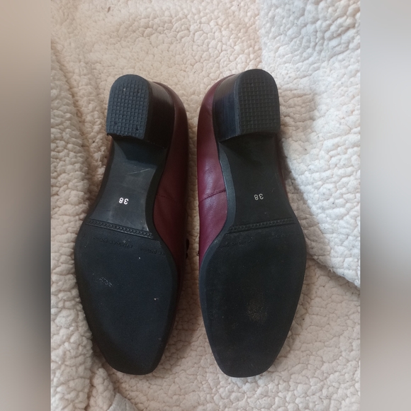 Elite-Burgundy heels - Picture 5 of 7